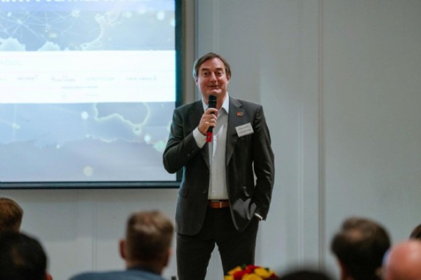 Lợi thế cạnh tranh của Việt Nam khi thế giới biến động