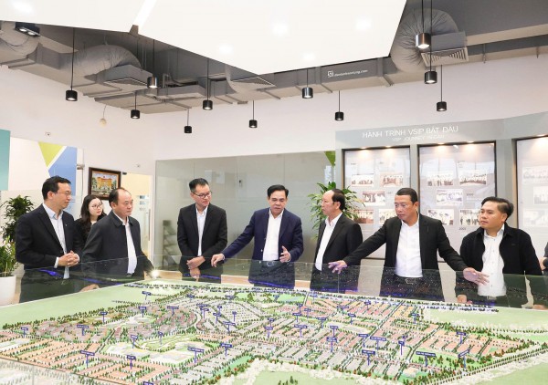 Nghệ An 2025: "Chìa khóa" mở ra không gian phát triển mới