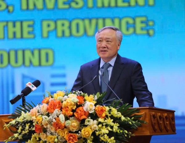 Phó Thủ tướng Thường trực Chính phủ Nguyễn Hòa Bình dự hội nghị xúc tiến đầu tư tại tỉnh Bắc Ninh