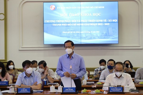 Phục hồi kinh tế TP.HCM 2022-2025: 3 vấn đề cần giải quyết Phục hồi kinh tế TP.HCM 2022-2025: 3 vấn đề cần giải quyết