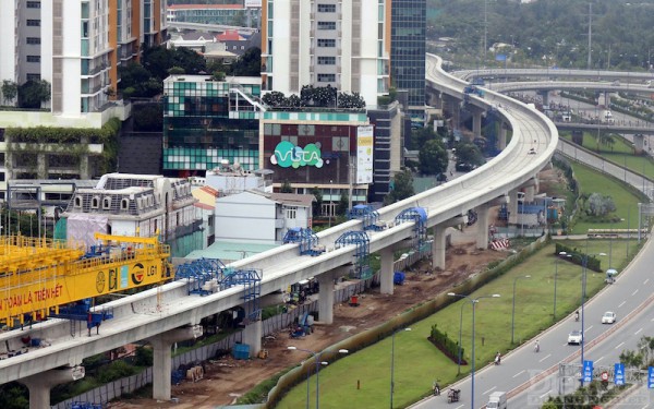 TP.HCM: Năm 2024 sẽ tập trung tháo gỡ những ngành nghề đang gặp khó khăn TP.HCM: Năm 2024 sẽ tập trung tháo gỡ những ngành nghề đang gặp khó khăn