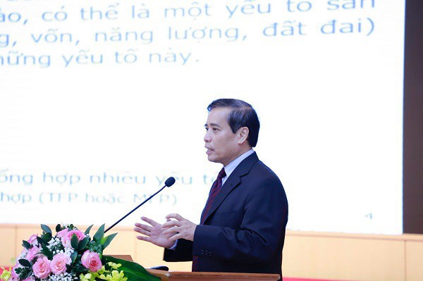 Tạo “áp lực” để đổi mới mô hình tăng trưởng Tạo “áp lực” để đổi mới mô hình tăng trưởng