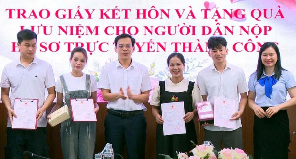 Thái Nguyên dẫn đầu cả nước về chỉ số phục vụ người dân, doanh nghiệp