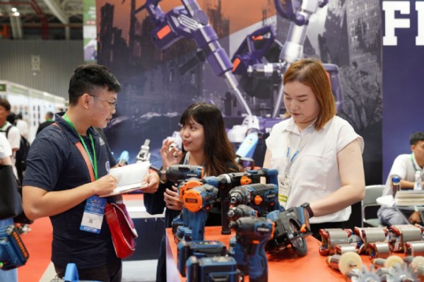 VHHE 2025: Đòn bẩy ngành công nghiệp hỗ trợ cơ khí