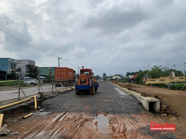 Đà Nẵng: Dự án nâng cấp Quốc lộ 14B trễ tiến độ do đâu?