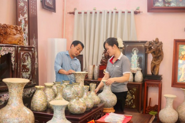 Để sản phẩm OCOP mỹ nghệ trở thành thế mạnh Để sản phẩm OCOP mỹ nghệ trở thành thế mạnh