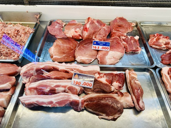 Giá heo hơi hôm nay 13.1.2026: Tiếp tục tăng nhiệt