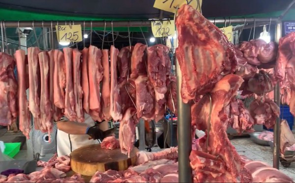 Giá heo hơi hôm nay 27.10.2025: Vẫn dưới giá thành