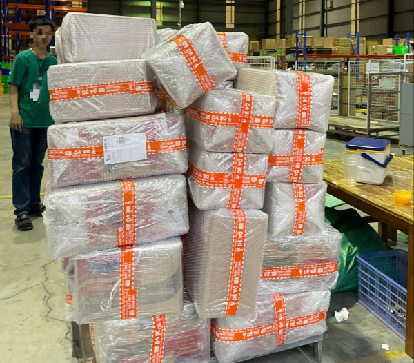 Giả shipper lừa chủ shop Giả shipper lừa chủ shop