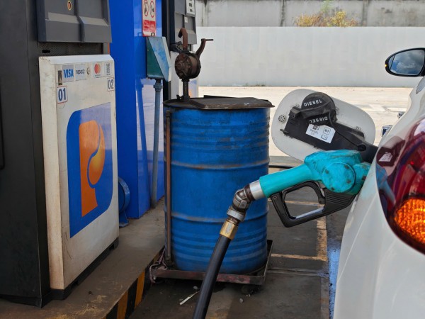Giá xăng dầu hôm nay 14.7.2025: Leo dốc Giá xăng dầu hôm nay 14.7.2025: Leo dốc