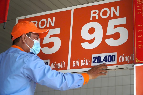 Giá xăng dầu hôm nay 22.9.2025: Nhích nhẹ sáng đầu tuần