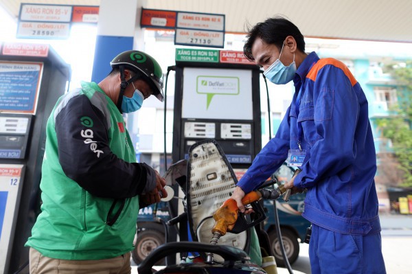 Giá xăng dầu hôm nay 23.10.2025: Bật tăng hơn 4%, trong nước khó giảm? Giá xăng dầu hôm nay 23.10.2025: Bật tăng hơn 4%, trong nước khó giảm?