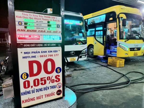 Giá xăng dầu hôm nay 25.2.2026: Xăng trong nước được điều chỉnh thế nào?