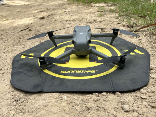 Khi drone tuần thám rừng