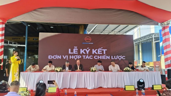 Royal mở rộng hệ thống phân phối đá nung tại miền Nam
