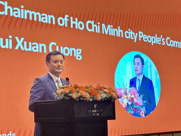 TP.HCM hướng đến cảng xanh, sân bay thông minh, trung tâm logistics số hóa