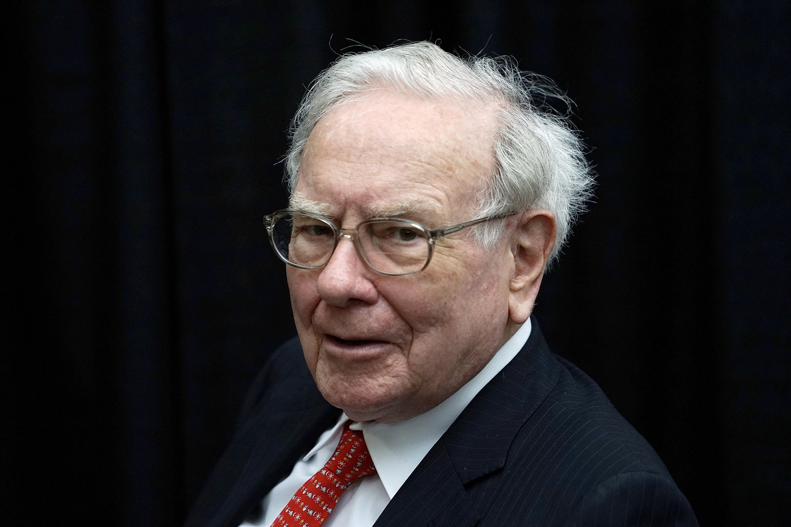 Tập đoàn của tỉ phú Warren Buffett vượt mốc 1.000 tỉ USD