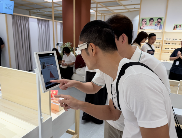 Thương hiệu mắt kính hàng đầu Nhật Bản tấn công thị trường Việt Nam