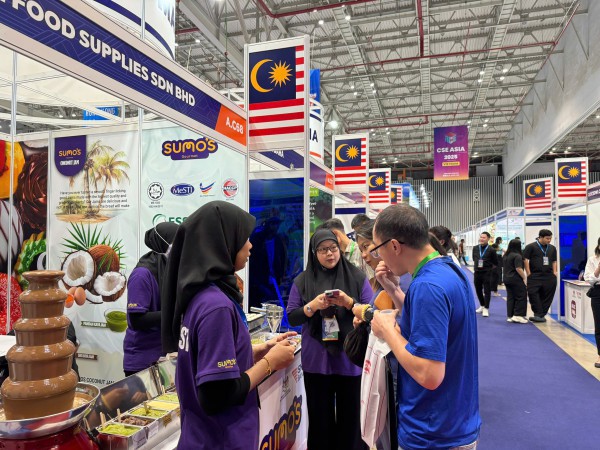 Đông nghẹt khách đến xem 4 triển lãm cùng lúc ở TP.HCM