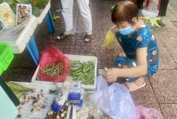 Đường Đà Lạt sạt lở nghiêm trọng, TP.HCM cơn 