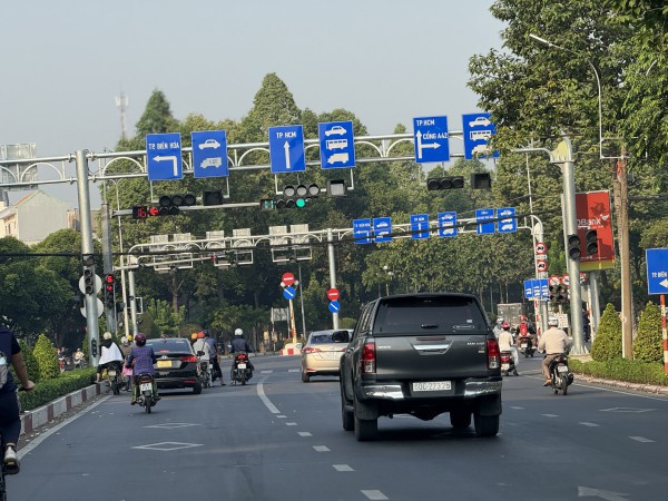 Không tuân thủ biển hiệu lệnh giao thông có bị phạt? Không tuân thủ biển hiệu lệnh giao thông có bị phạt?