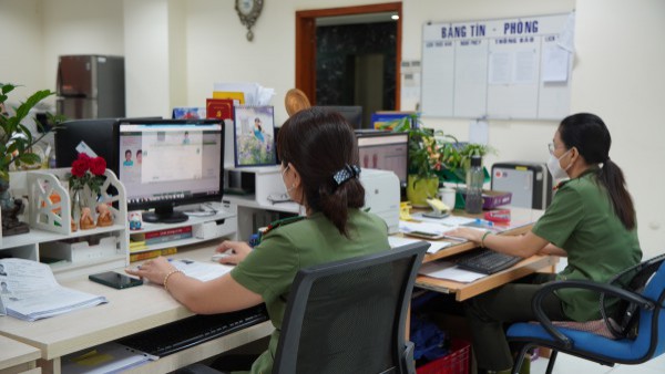Thủ tục cấp thẻ tạm trú cho người nước ngoài tại Việt Nam Thủ tục cấp thẻ tạm trú cho người nước ngoài tại Việt Nam