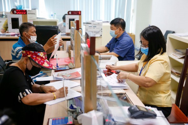 Thủ tục đăng ký kết hôn với người nước ngoài ra sao? Thủ tục đăng ký kết hôn với người nước ngoài ra sao?