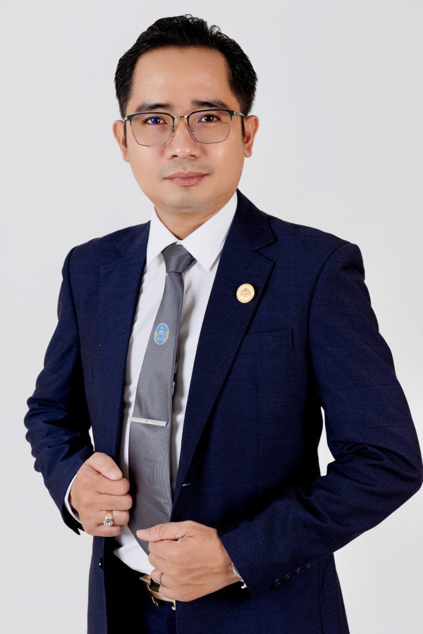 Vợ chồng lập cam kết 