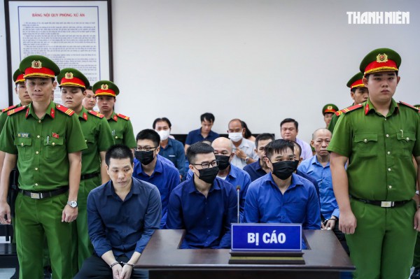 An ninh thắt chặt tại phiên tòa xét xử trùm giang hồ Bình An ninh thắt chặt tại phiên tòa xét xử trùm giang hồ Bình
