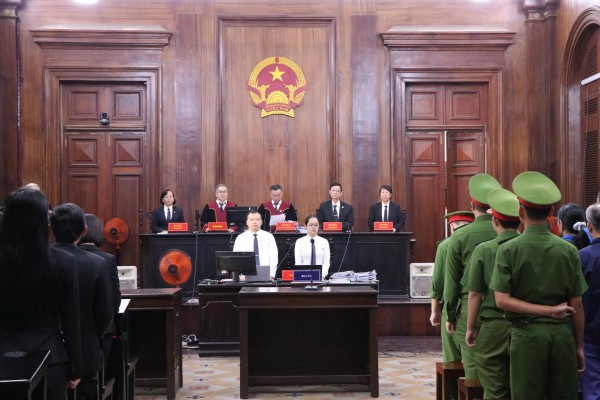 Bị cáo Nguyễn Thị Thanh Nhàn và AIC liên đới bồi thường hơn 75 tỉ đồng