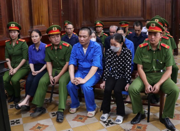 Bị cáo Nguyễn Thị Thanh Nhàn và AIC liên đới bồi thường hơn 75 tỉ đồng