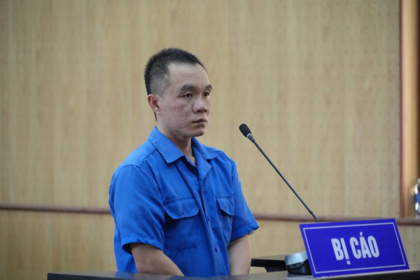 Bị cáo đâm tử vong chiến sĩ cảnh sát cơ động bị tuyên án tử hình Bị cáo đâm tử vong chiến sĩ cảnh sát cơ động bị tuyên án tử hình