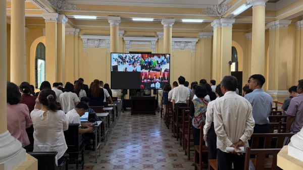 Bị phạt tù vì chuyển nhượng đất không qua đấu giá