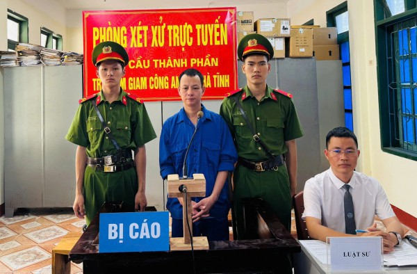Bị tuyên phạt 5 năm tù vì bắn chim gây chết người Bị tuyên phạt 5 năm tù vì bắn chim gây chết người