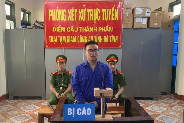 Cựu sinh viên công nghệ nhận án 7 năm vì đánh cắp thông tin công dân