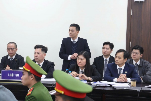 Gần 1 triệu lon sữa HIUP: Tranh luận về hàng giả hay kém chất lượng