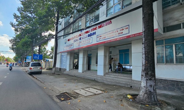 Hoãn phiên tòa xét xử đường dây 