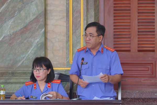 Nhận tội, Chủ tịch Asanzo Phạm Văn Tam bị đề nghị 10 - 12 năm tù
