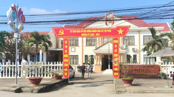 Sử dụng đất công không trả tiền, một hộ dân bị chính quyền xã khởi kiện