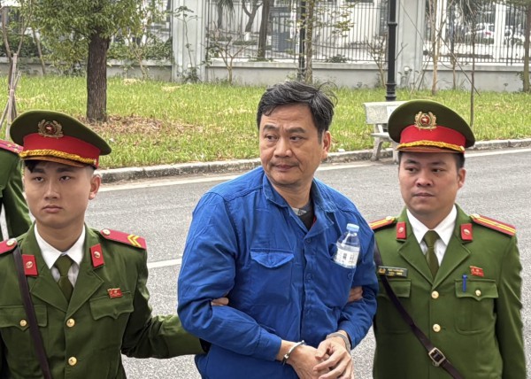 Tòa tháp ngàn tỉ 