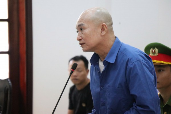 Trùm giang hồ Bình 