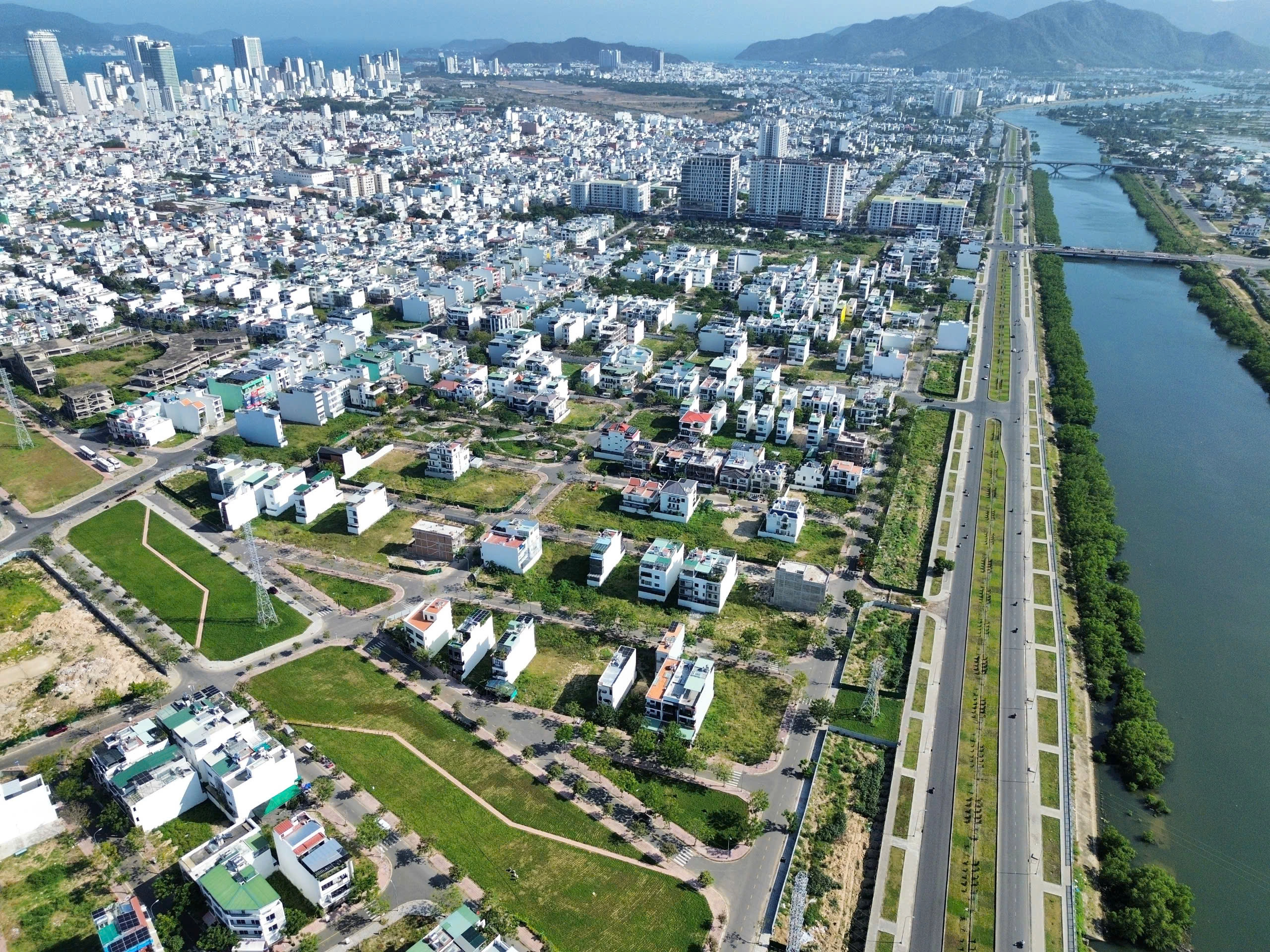UBND tỉnh Khánh Hòa thua kiện liên quan dự án khu đô thị Lê Hồng Phong II UBND tỉnh Khánh Hòa thua kiện liên quan dự án khu đô thị Lê Hồng Phong II
