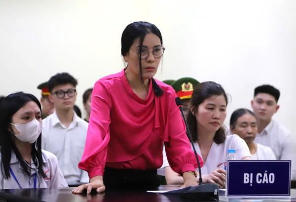 Văn bản dùng buộc tội cựu hiệu trưởng Trường THCS Ba Đình có nội dung trái luật