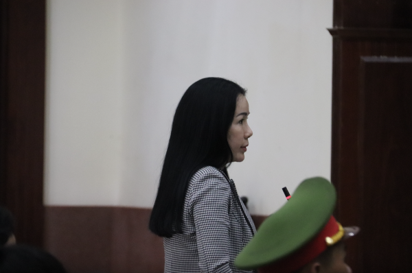 Vợ chồng bà Nguyễn Phương Hằng được tòa triệu tập trong vụ Đinh Thị Lan