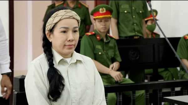 Vợ chồng bà Nguyễn Phương Hằng vắng mặt trong vụ án Đinh Thị Lan