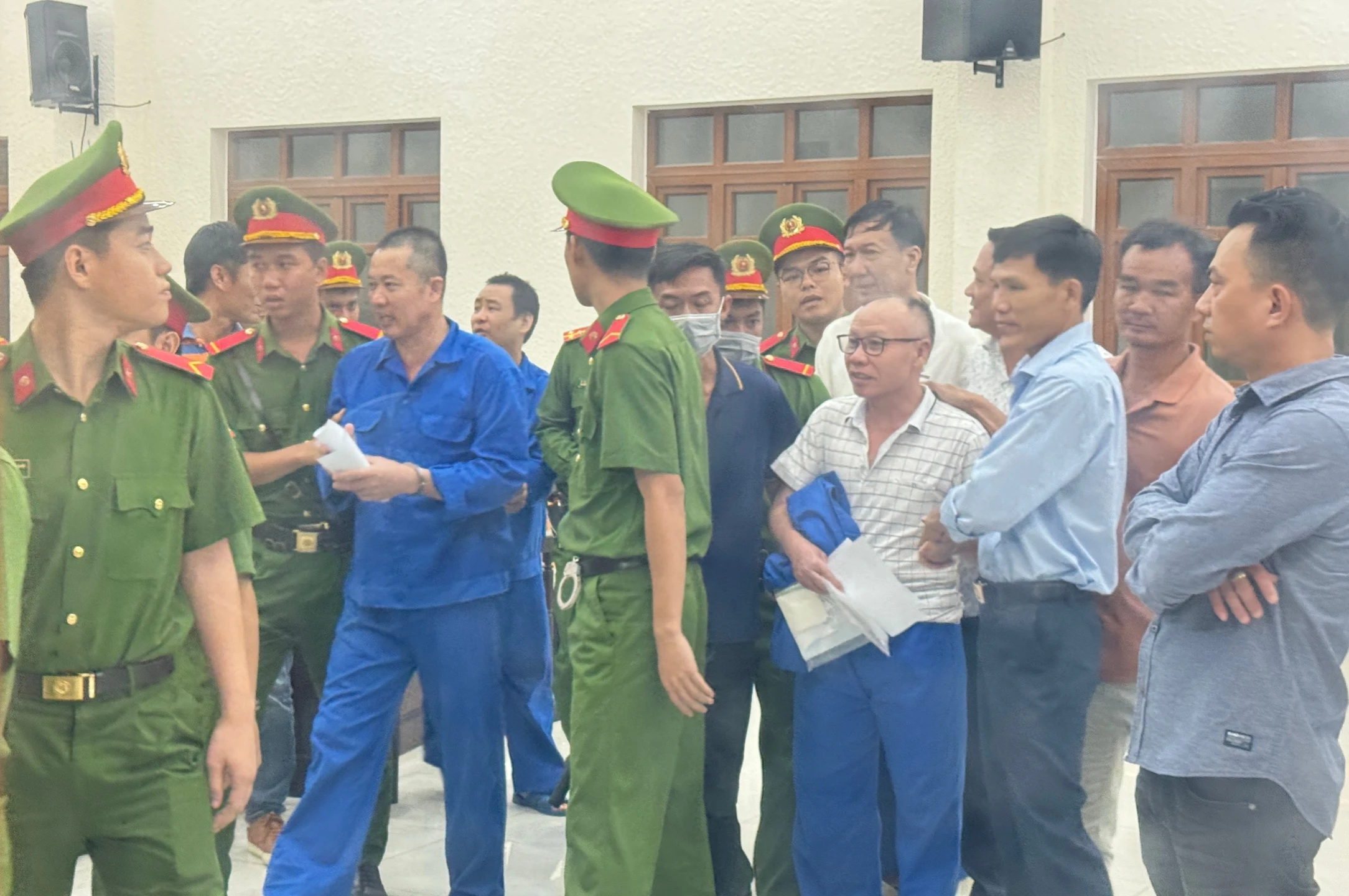 Vụ án nhận hối lộ tại Cục QLTT Bình Thuận: Nhiều bị cáo được hưởng án treo