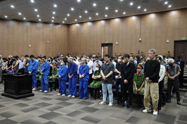 Vụ đánh bạc tại King Club: VKS bác quan điểm ‘đánh bạc cho vui’, ‘đánh vì nhiệm vụ’