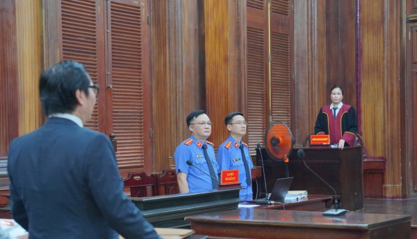 Đại gia Đinh Trường Chinh bị đề nghị nộp gần 970 tỉ đồng hưởng lợi