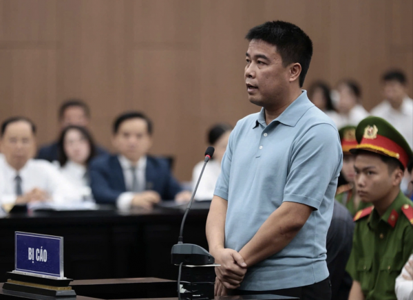 ”Ông chủ” Tập đoàn Phúc Sơn muốn được miễn tội đưa hối lộ ”Ông chủ” Tập đoàn Phúc Sơn muốn được miễn tội đưa hối lộ