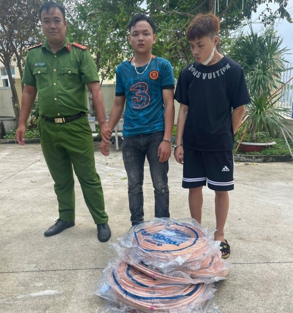 Bắt băng trộm vật tư ‘tung hoành’ các dự án bất động sản Tây Bắc Đà Nẵng
